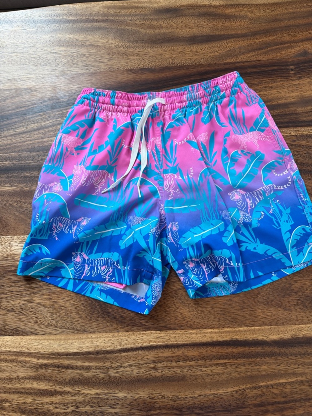 Chubbies Pink & Blue Tropical Tiger Swim Trunk
